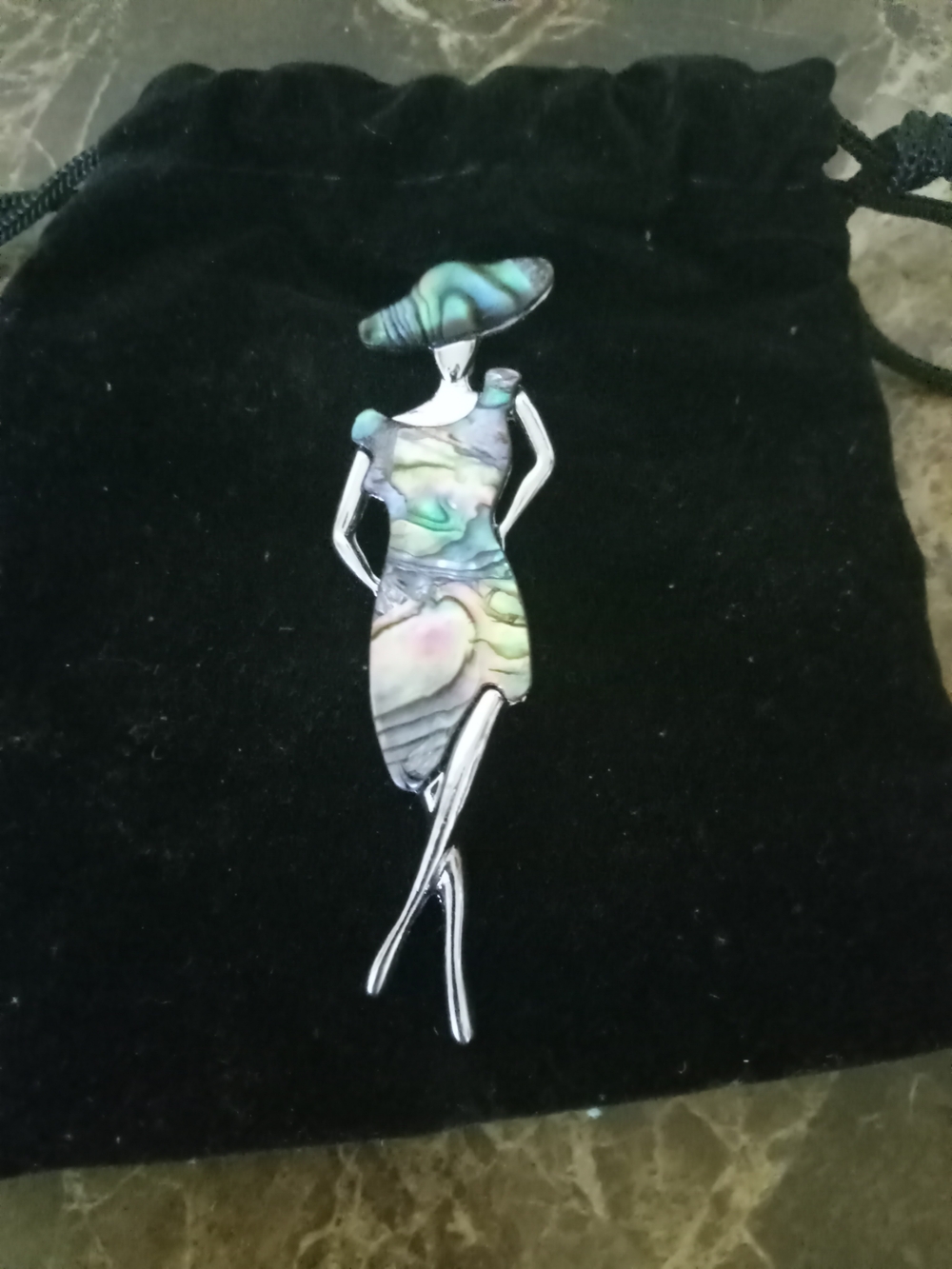 Abalone Shell Lady Silhouette Brooch - Multicolor